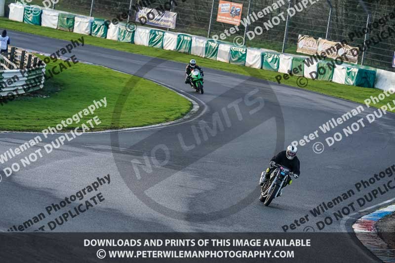 enduro digital images;event digital images;eventdigitalimages;mallory park;mallory park photographs;mallory park trackday;mallory park trackday photographs;no limits trackdays;peter wileman photography;racing digital images;trackday digital images;trackday photos